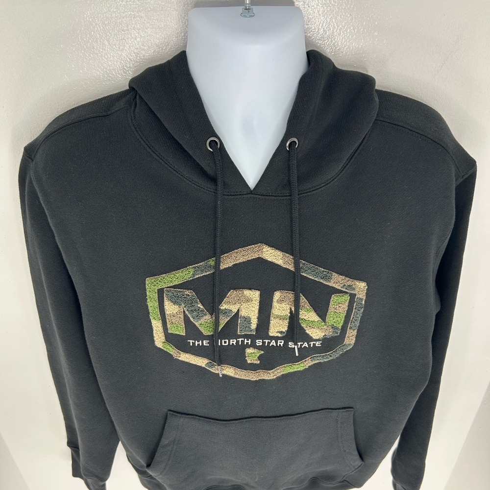 State of Mine NWT Woodland Camo Chenile Minnesota Hoodie Medium North Star State - Picture 5 of 14